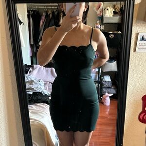 Chic Hunter Dark Green Scallop Trim Dress